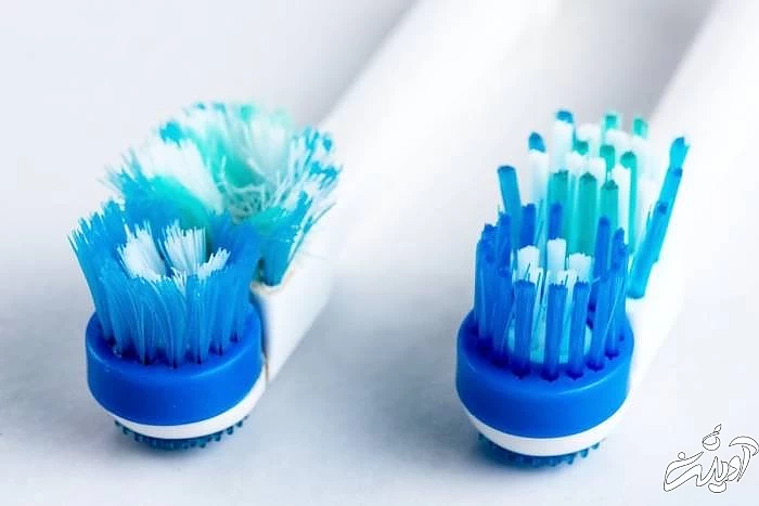 خراب شدن موهای روی مسواک موهای روی مسواک